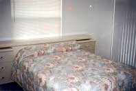 721holly-bedroom2